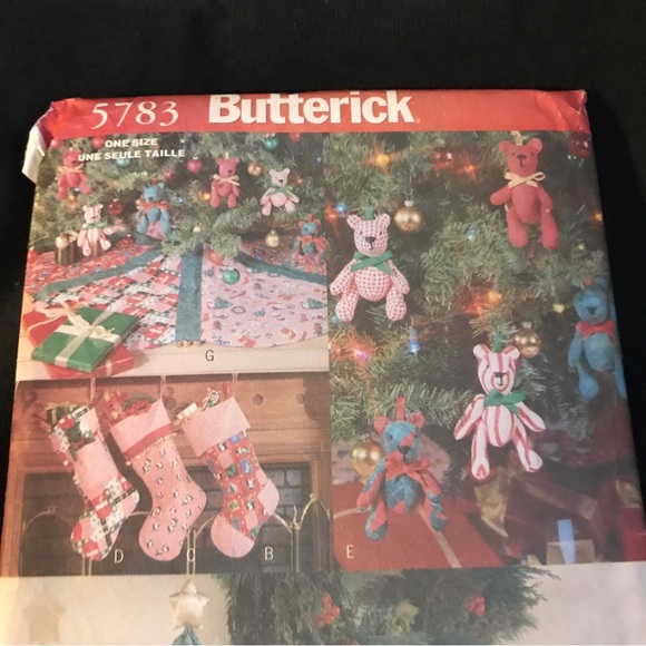 Traditional Christmas Crafts Tree Skirt Mantle Cover Bear Butterick 5783 - Picture 4 of 10